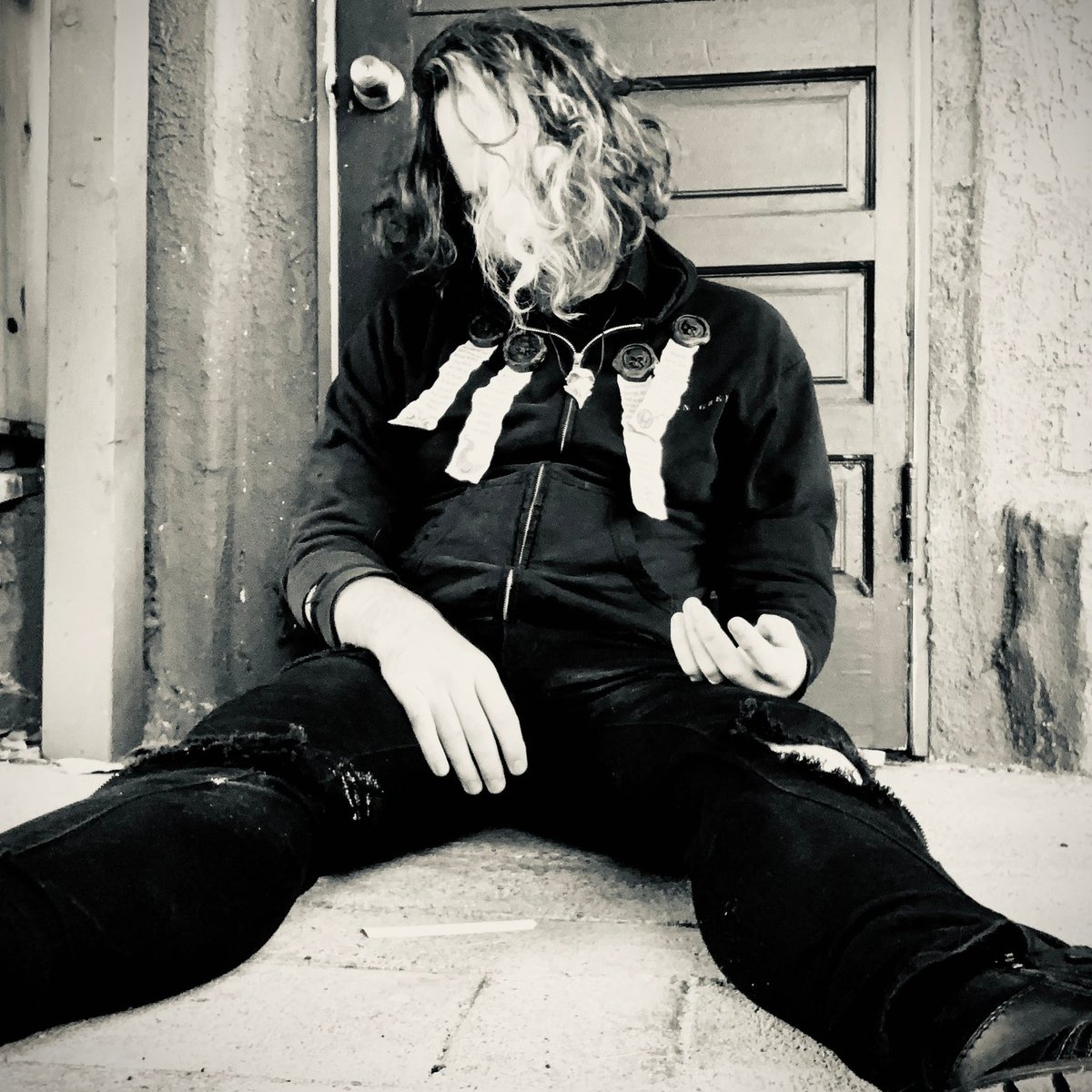The profile image for shrieking
