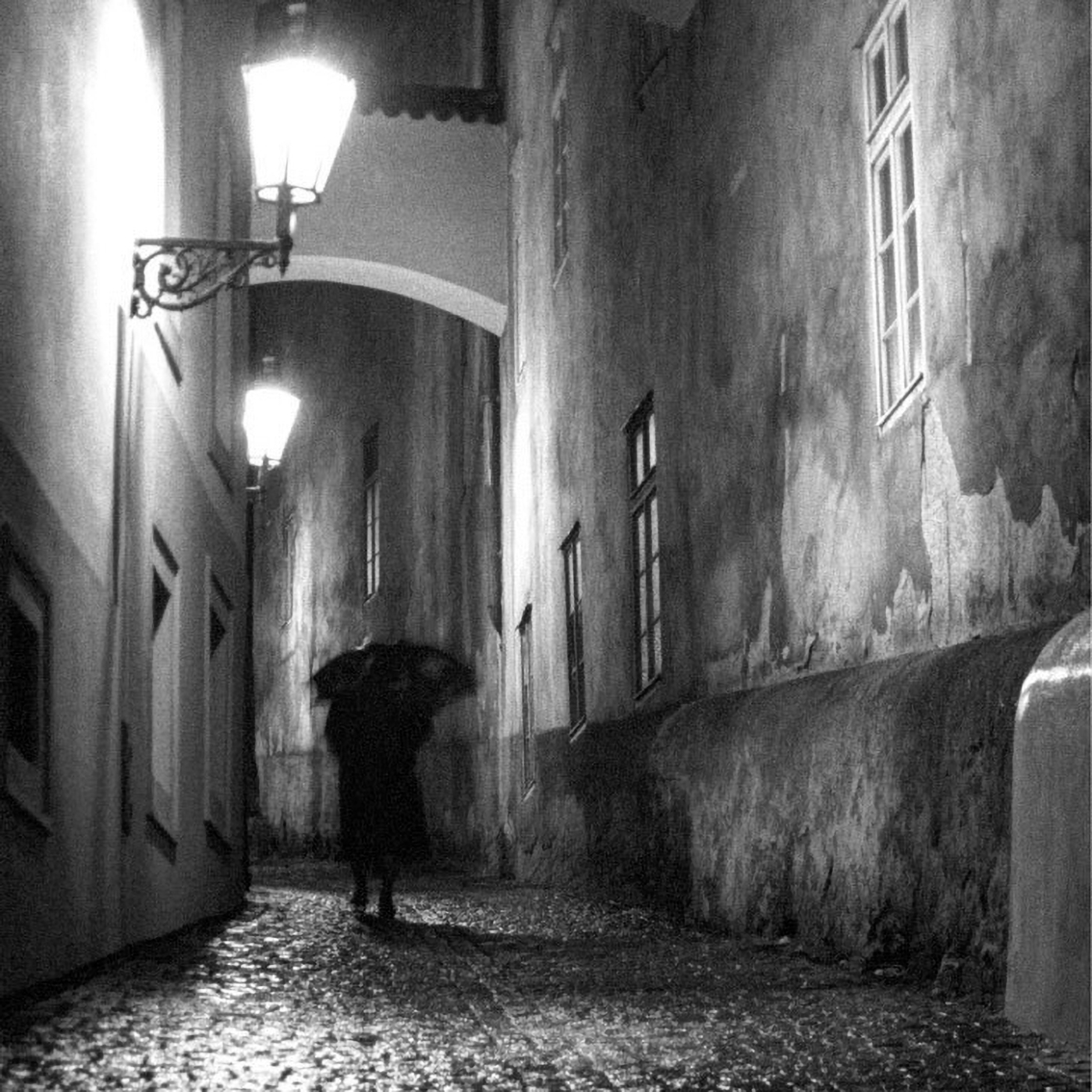 RUINS BEHELD