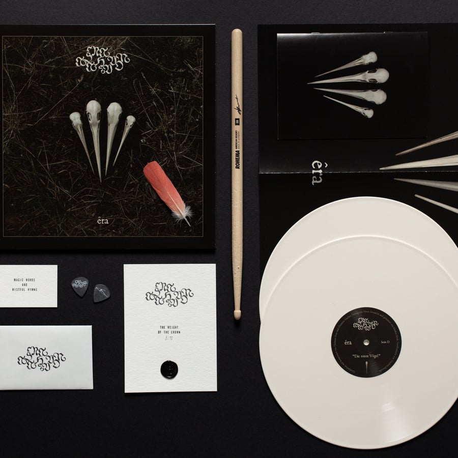 The Weight of the Crown Collectors Edition
