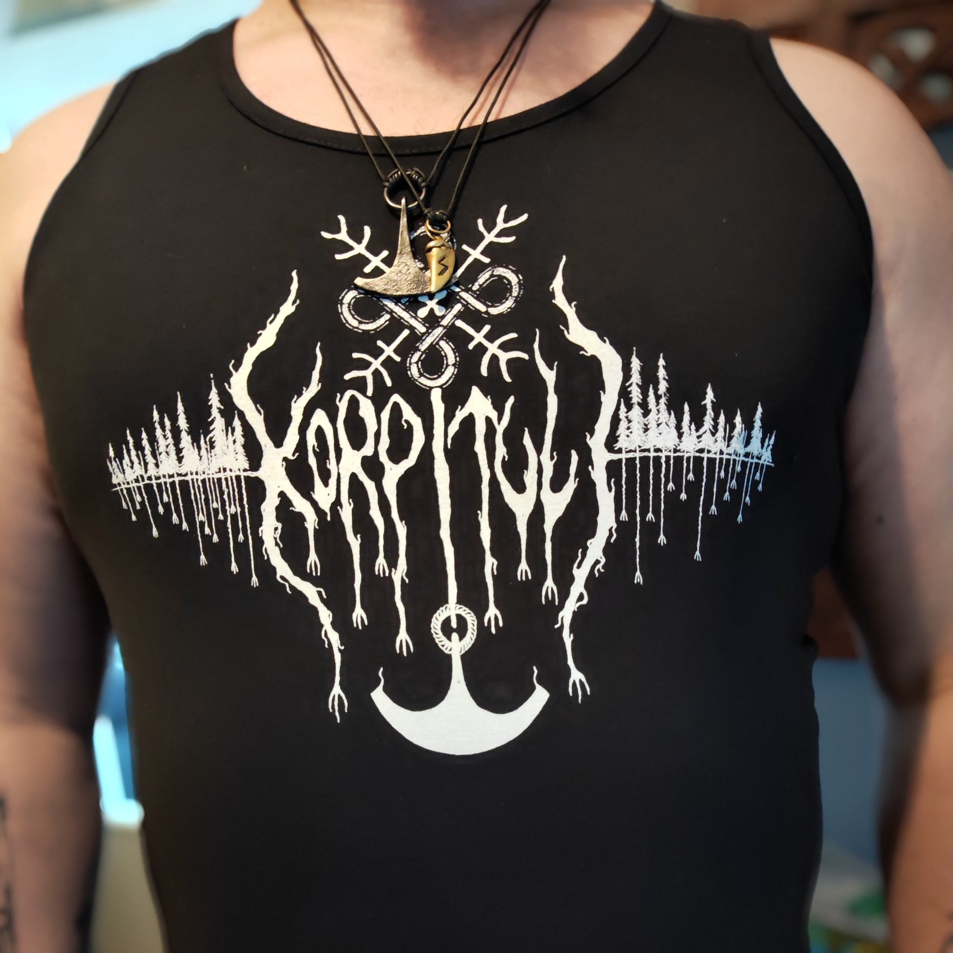Sleeveless T-shirt - Korpituli Logo